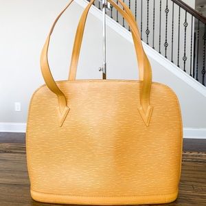 Louis Vuitton Lussac